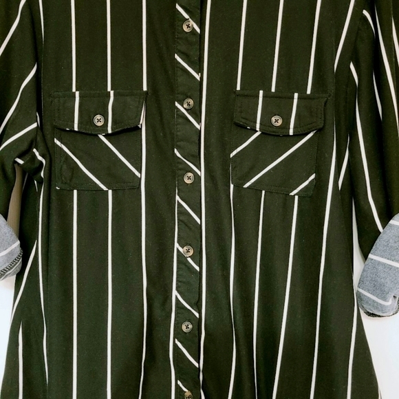 Urban Planet Striped Button Down Shirt Oversized Black White Long Sleeves Large - Picture 5 of 11